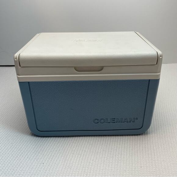 Coleman 5205 Flip Lid 5 Quart Personal Mini Cooler/Lunch Box - Picture 1 of 9